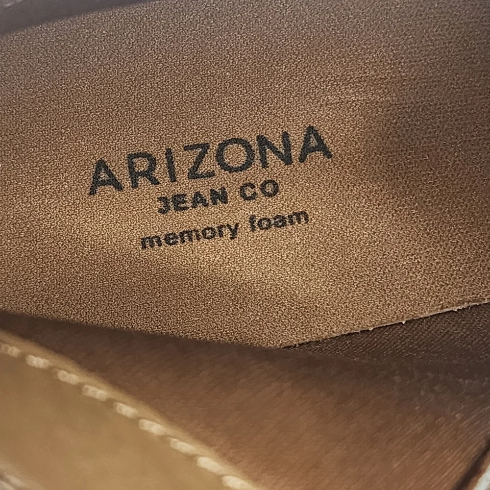 Arizona Jeans Co Camino Cognac Stacked Heel Booties Womens 11M